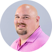 ryan_de_soto_headshot_barronltg-ROUND_THUMB.jpg