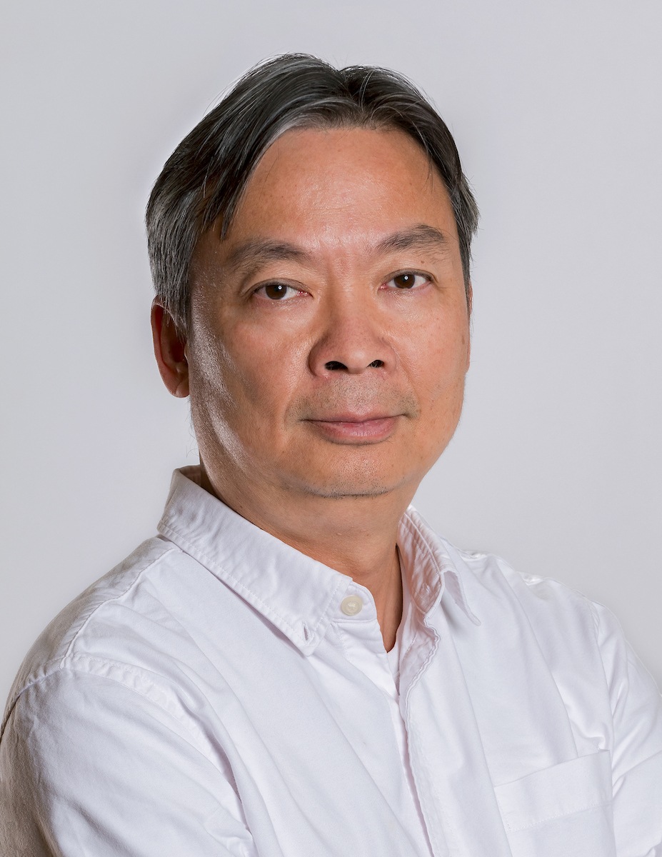 Stephen Zhou headshot 2023 72dpi.jpg
