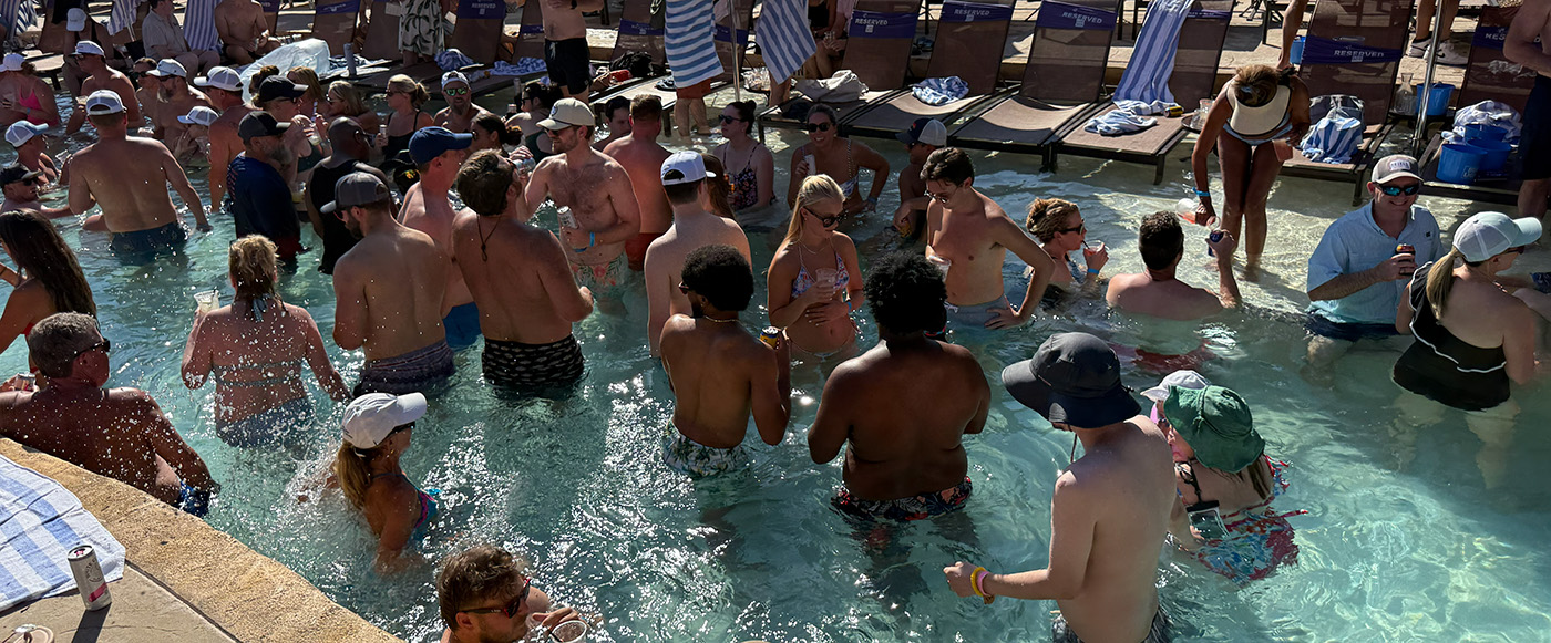 LightX-2026-pool.jpg