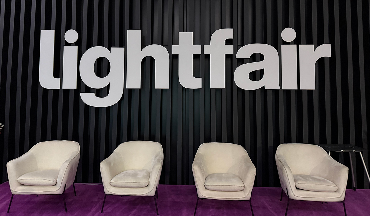 lightfar-empty-chairs.jpg