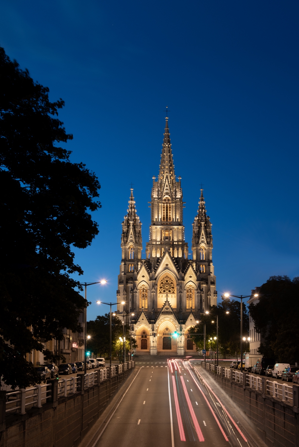 The Church of Our Lady of Laeken-02a.jpg